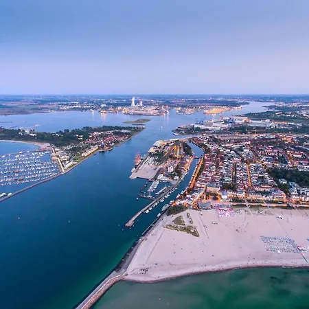 Strandpalais/lee Apartment Rostock